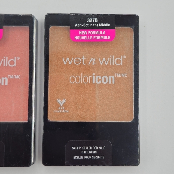 Wet n Wild Coloricon Rosé Champagne Pearlescent Pink Apri-Cot in the Middle - Picture 5 of 5